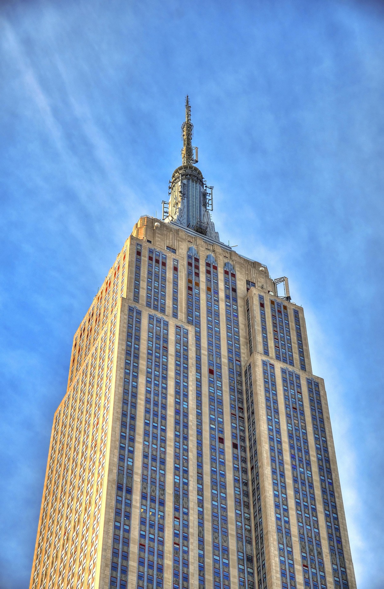 empire-state-building-6774393_1920
